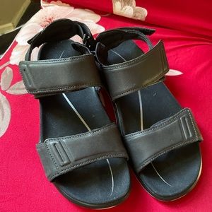 Ecco Velcro sandals